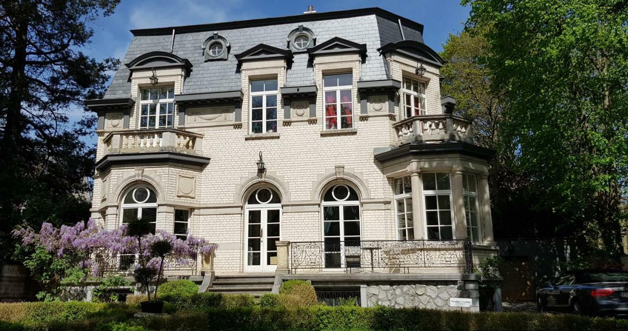 Les Grands Arbres Bed and Breakfast Bruselas Exterior foto